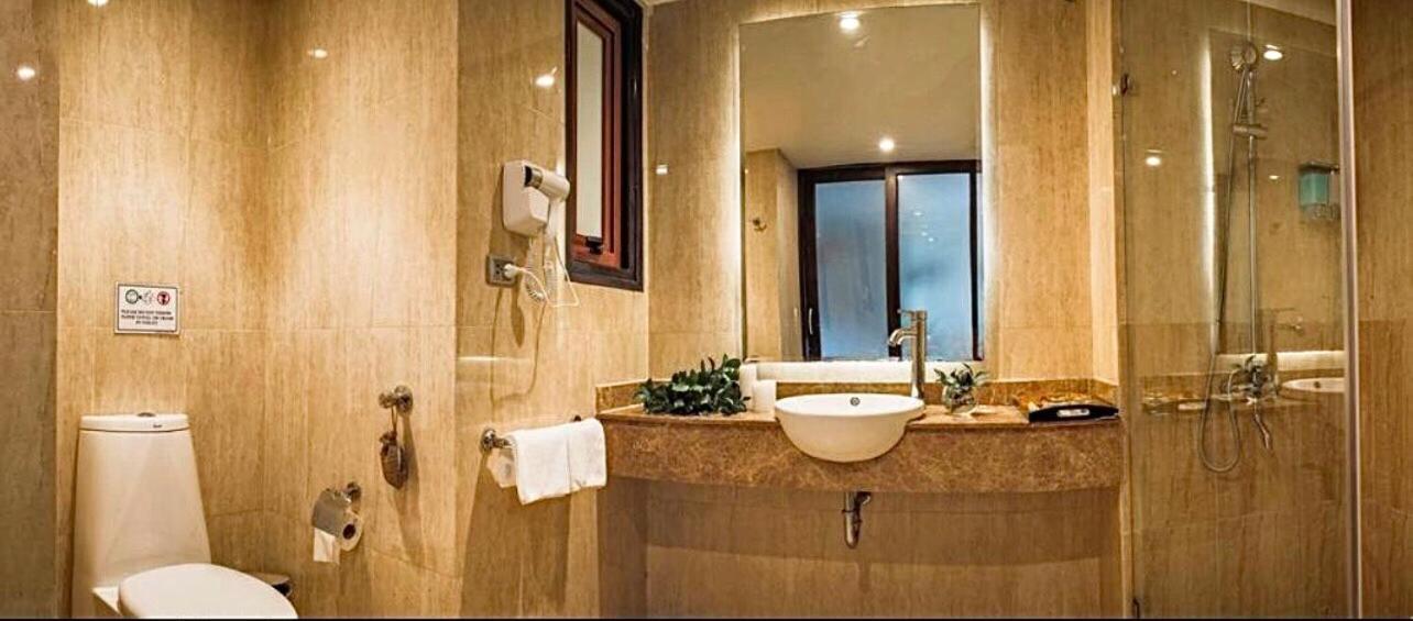 Skylark Boutique Hotel Hanoi Exterior photo