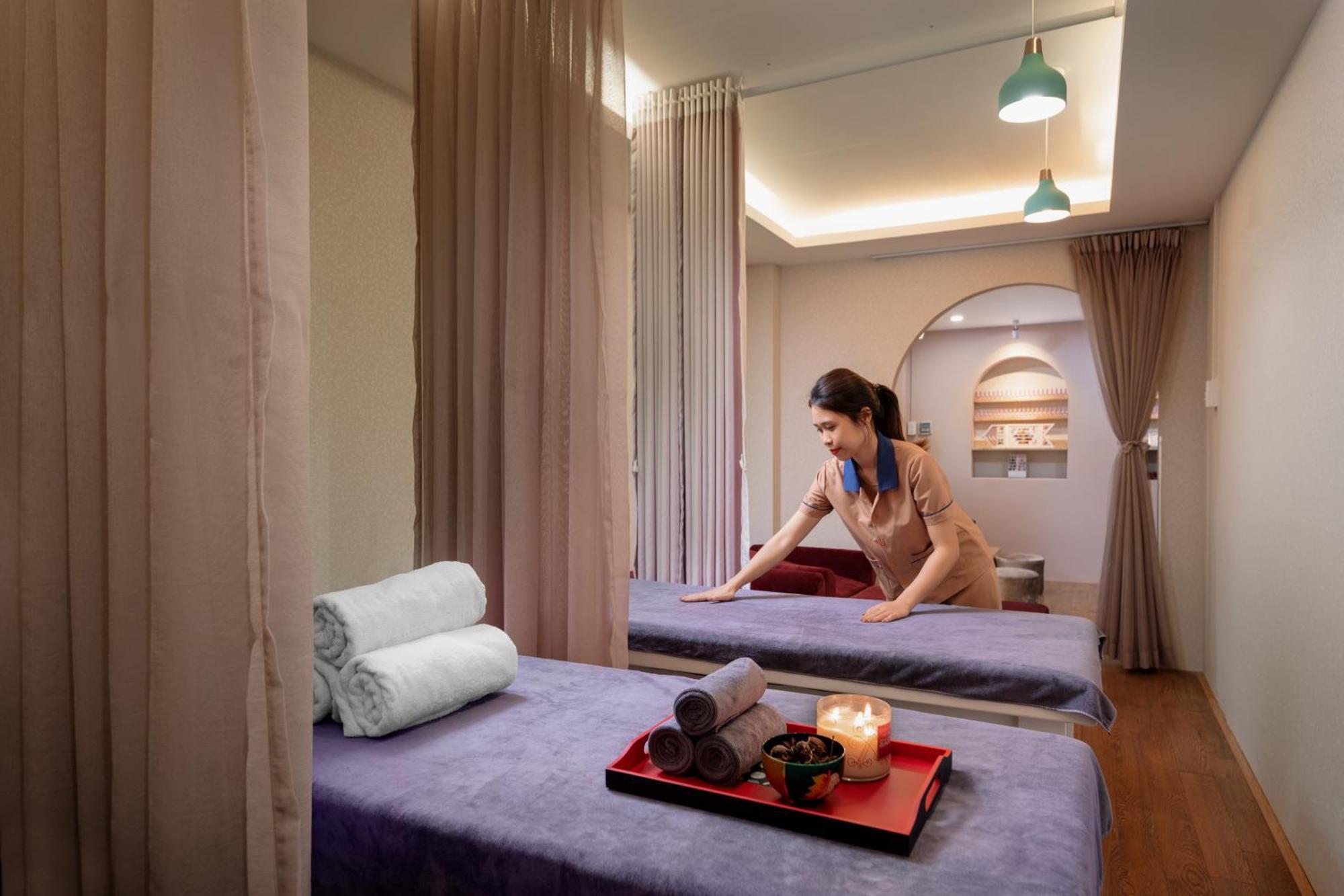 Skylark Boutique Hotel Hanoi Exterior photo